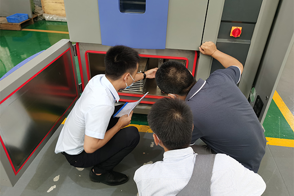 小型快速温变冲击箱
