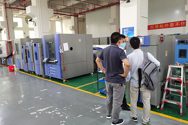 上海检测公司签约勤卓两箱移动式冷热冲击试验箱